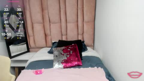 ISSA MILF online show from 02.07.26