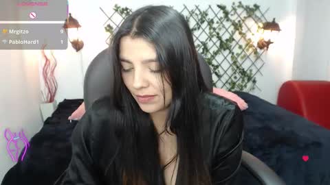 Snapshot of issa_nassar chatting on 10.09.25 Issa online show from 10.09.25