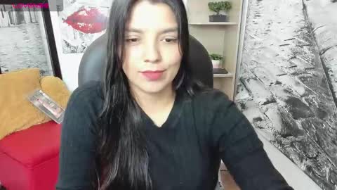 Snapshot of issa_nassar chatting on 11.13.25 Issa online show from 11.13.25