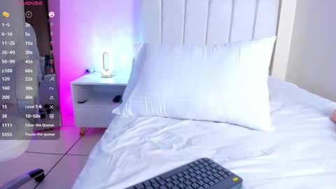 Isa  online show from 03.04.26