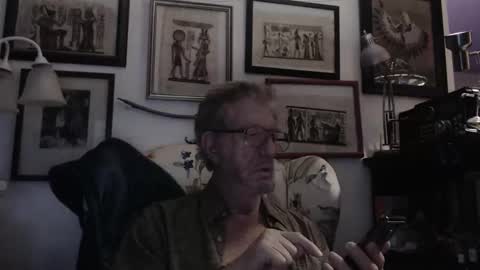 Snapshot of isubmissiveslut chatting on 03.23.26 ImYourBitch online show from 03.23.26
