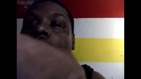 iswalloweveything online show from 04.12.26