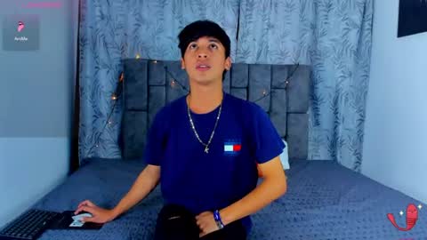 Snapshot of ithan_kingtwin chatting on 06.15.26 ithan_kingtwin online show from 06.15.26