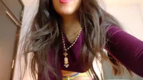 K A R I online show from 11.14.25