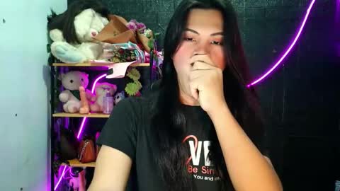 its_chloe20 online show from 05.17.26