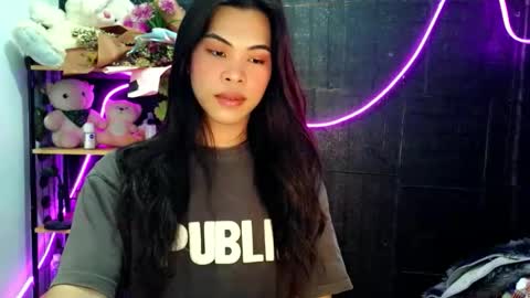 its_chloe20 online show from 05.26.26