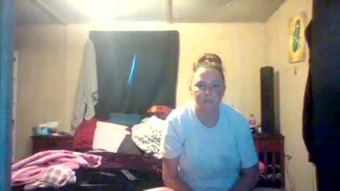 Snapshot of its_kimber chatting on 06.13.26 its kimber online show from 06.13.26