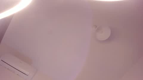 Snapshot of itsbellax chatting on 09.20.25 Isabella online show from 09.20.25