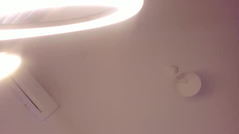 Snapshot of itsbellax chatting on 11.12.25 Isabella online show from 11.12.25