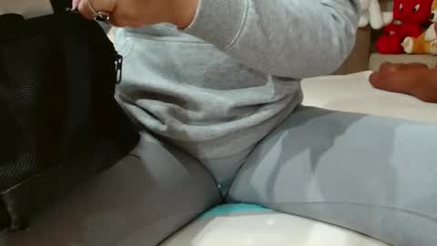 Busty mommy online show from 09.28.25