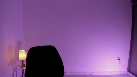 Snapshot of itscamill chatting on 09.13.25 camill online show from 09.13.25