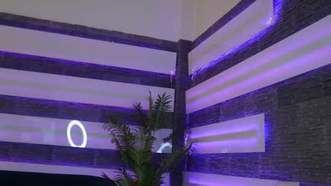 Snapshot of itsivylicious_ chatting on 02.25.26 Your Ivy online show from 02.25.26