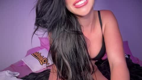 itskassielee online show from 01.05.25