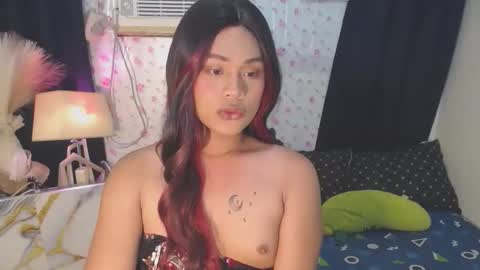 Snapshot of itsme_jazzy chatting on 10.04.25 JAZ online show from 10.04.25