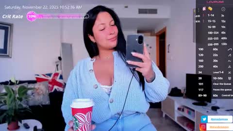 Itsmedannax   online show from 11.22.25