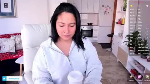 Itsmedannax   online show from 01.13.26