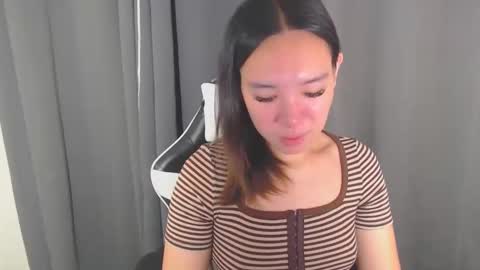 itsmehotqueen online show from 12.02.25