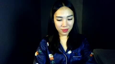 Snapshot of itsmehotqueen chatting on 06.13.26 itsmehotqueen online show from 06.13.26