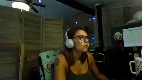 ItsMeSophie X online show from 09.17.25