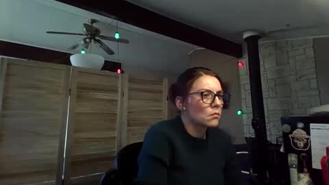 ItsMeSophie X online show from 11.13.25