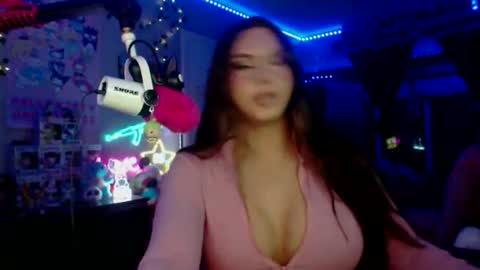Snapshot of itsnickibabyy chatting on 11.07.25 Nicki Foxx online show from 11.07.25