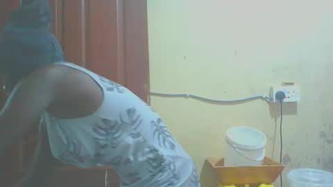 Queen blacq online show from 10.13.25