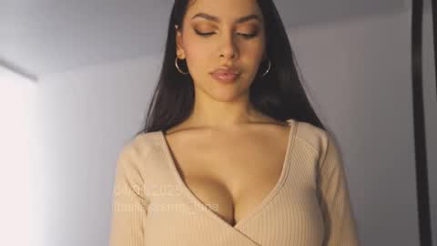 Snapshot of itsssssssme_lana chatting on 01.04.25 itsssssssme_lana online show from 01.04.25