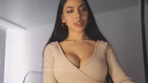 Snapshot of itsssssssme_lana chatting on 01.04.25 itsssssssme_lana online show from 01.04.25