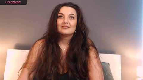 Melissa Khaan online show from 04.16.26