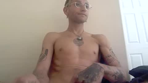 Itz Ocelo online show from 04.27.26