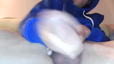 Iuuuf2 or Samel online show from 12.26.24