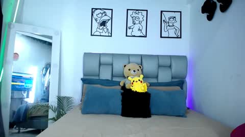 y  online show from 01.30.25