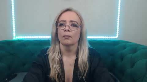 ivanacharm online show from 01.19.26