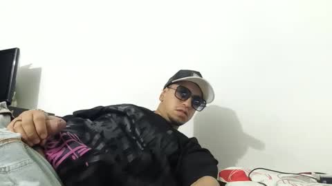 ivanfpc93 online show from 10.12.25