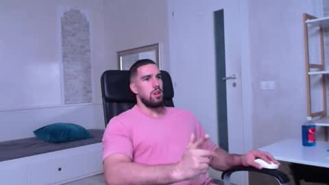 Snapshot of ivanhydee chatting on 09.13.25 IvanHydee online show from 09.13.25