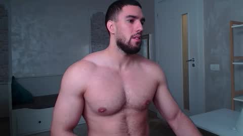 Snapshot of ivanhydee chatting on 10.28.25 IvanHydee online show from 10.28.25