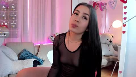 Snapshot of ivanna_west chatting on 02.26.25 Ivanna West online show from 02.26.25