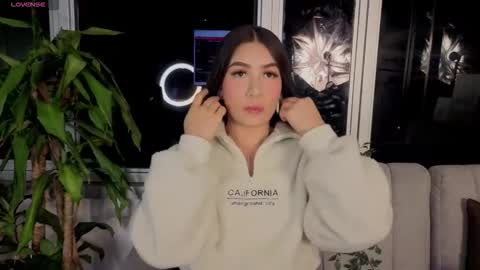 Snapshot of ivanna_west chatting on 10.08.25 Ivanna West online show from 10.08.25