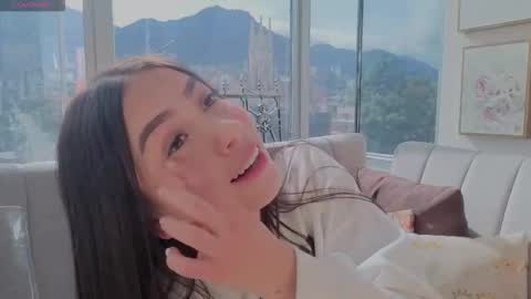 Snapshot of ivanna_west chatting on 10.19.25 Ivanna West online show from 10.19.25