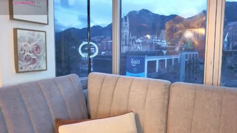 Snapshot of ivanna_west chatting on 04.10.26 Ivanna West online show from 04.10.26