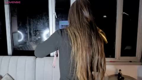 Snapshot of ivanna_west chatting on 04.16.26 Ivanna West online show from 04.16.26