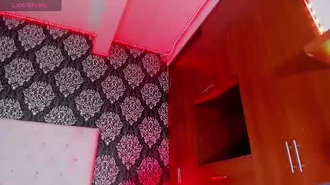 ivannapretyts online show from 12.17.24