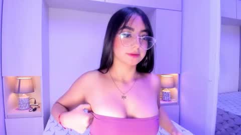 Ivy online show from 12.18.25