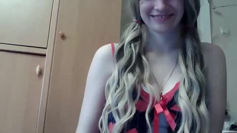 Snapshot of ivetta911 chatting on 03.04.26 ivetta911 online show from 03.04.26