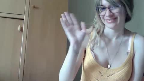 Snapshot of ivetta911 chatting on 03.28.26 ivetta911 online show from 03.28.26