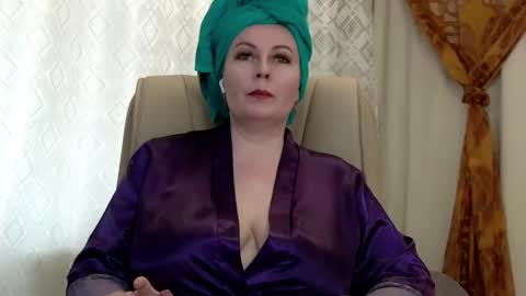 IrennaSplash online show from 02.24.25