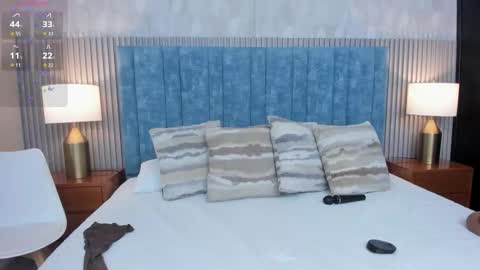 Valeria Sanders online show from 03.12.26