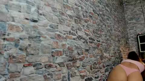 Ivis  online show from 02.10.25