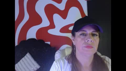 Snapshot of ivory_mistress chatting on 05.11.26 ivory_mistress online show from 05.11.26