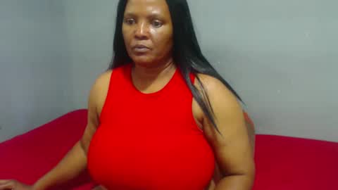 IVORYTITS48 online show from 02.21.25